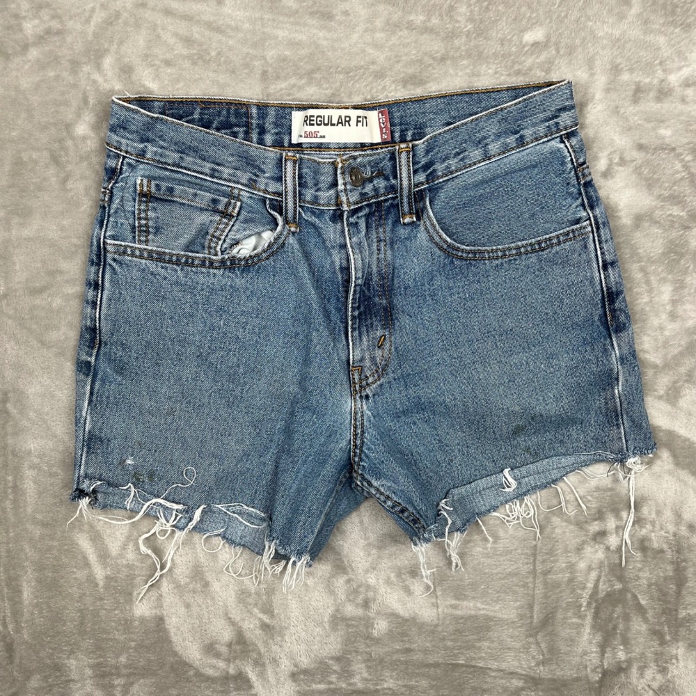 Levi's‎ 505 Regular Fit Denim Cutoff Shorts Distressed Raw Hem Size 30
